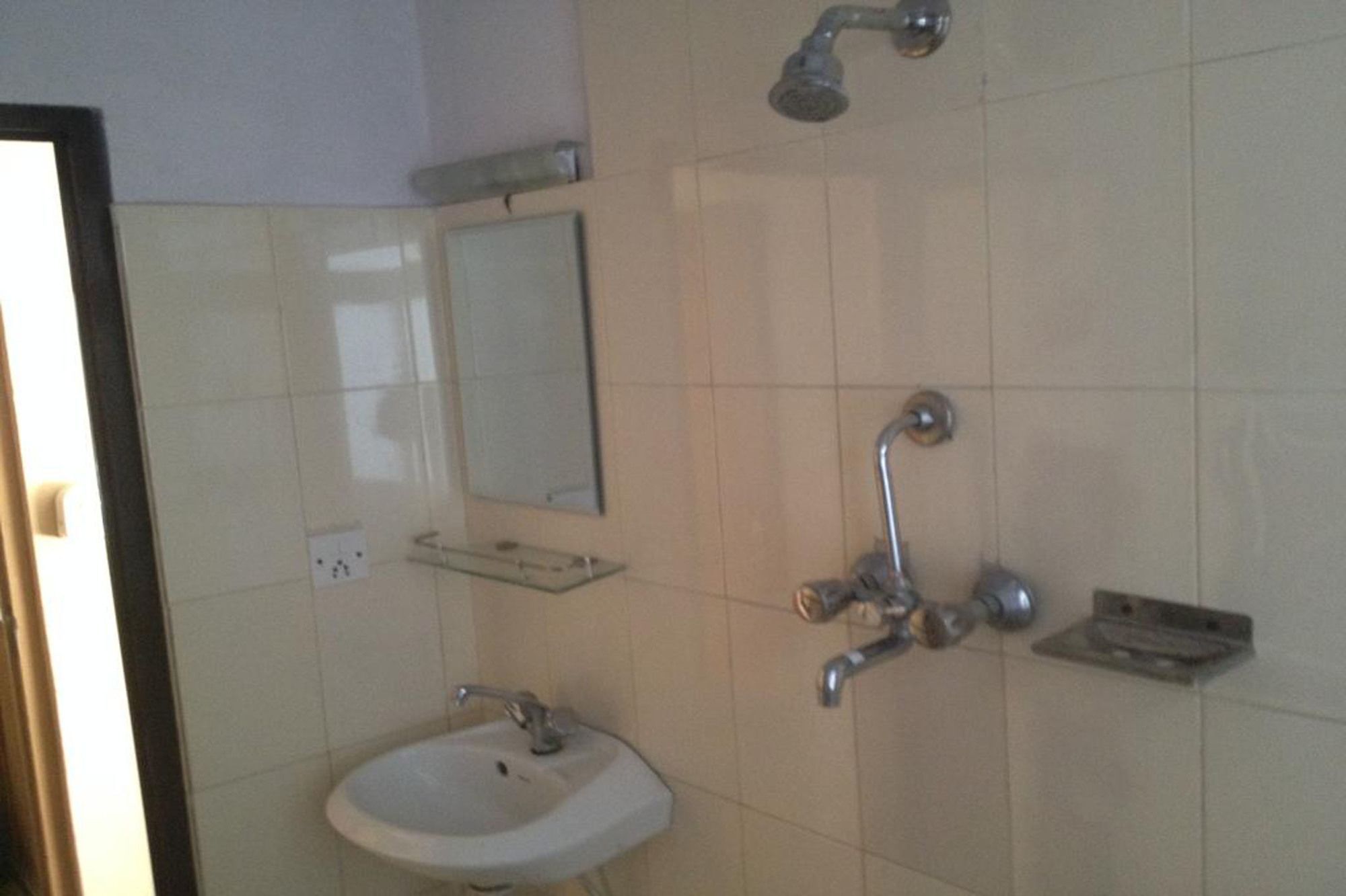 Hotel Aagaman Катманду Экстерьер фото