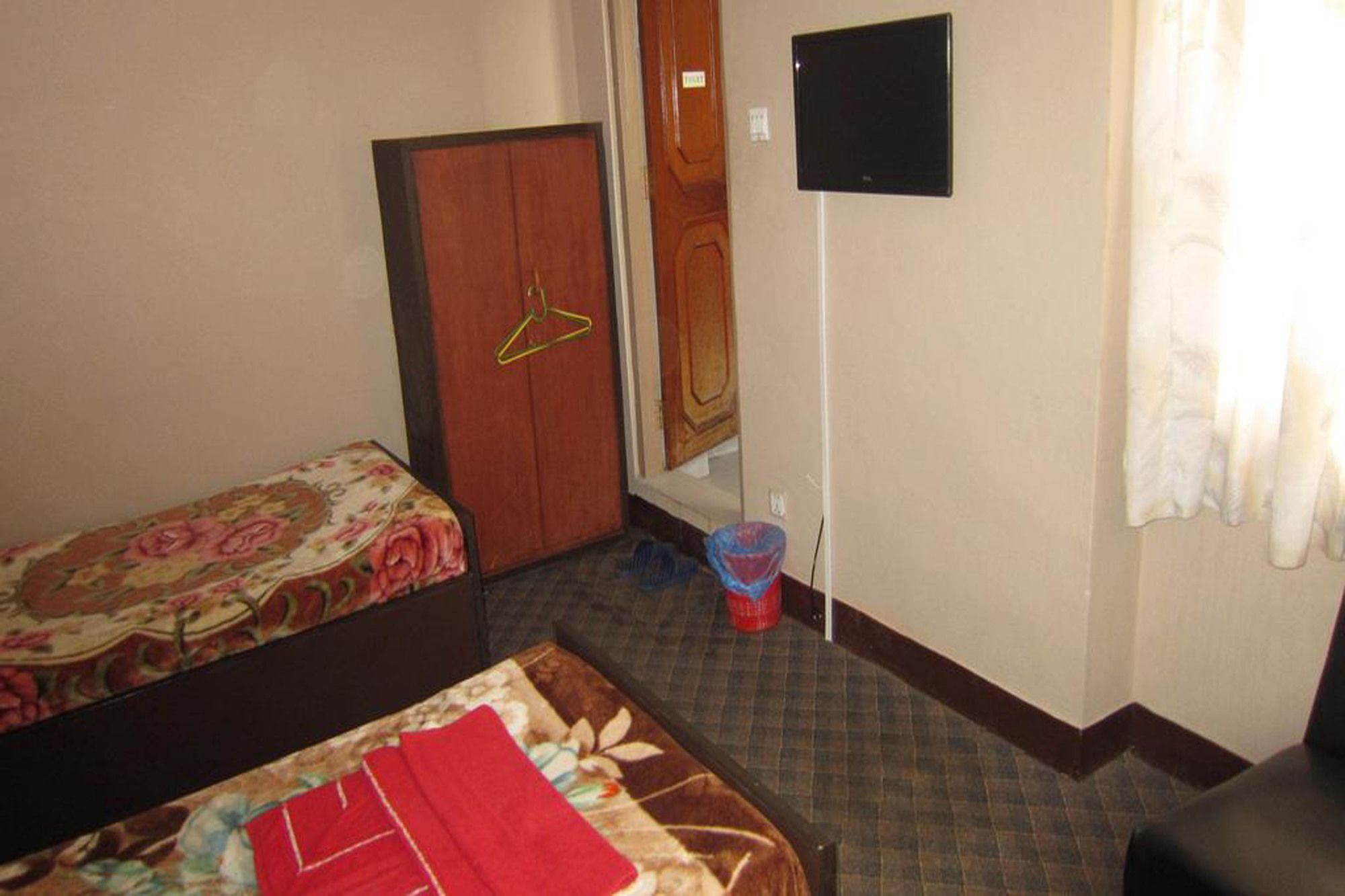 Hotel Aagaman Катманду Экстерьер фото